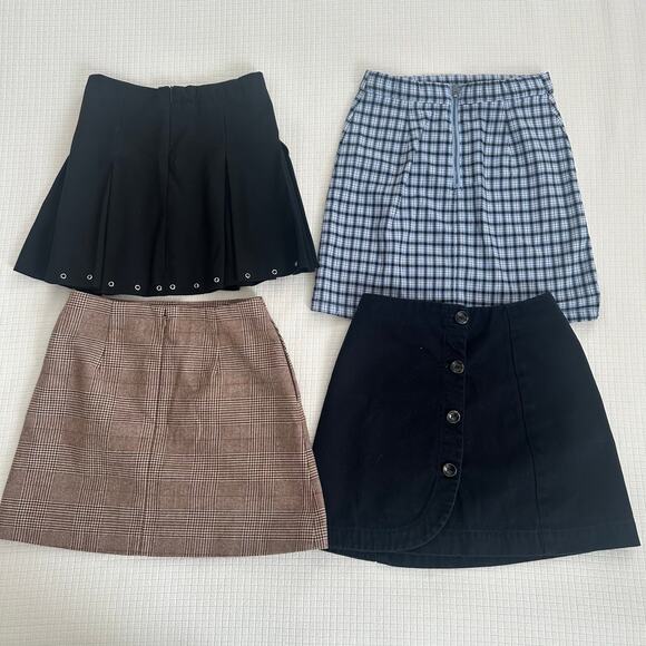 Girls Fall Winter Mini Skirt Assorted Plaid and Black Pack of 4 Size 11-12 Year - Picture 4 of 13